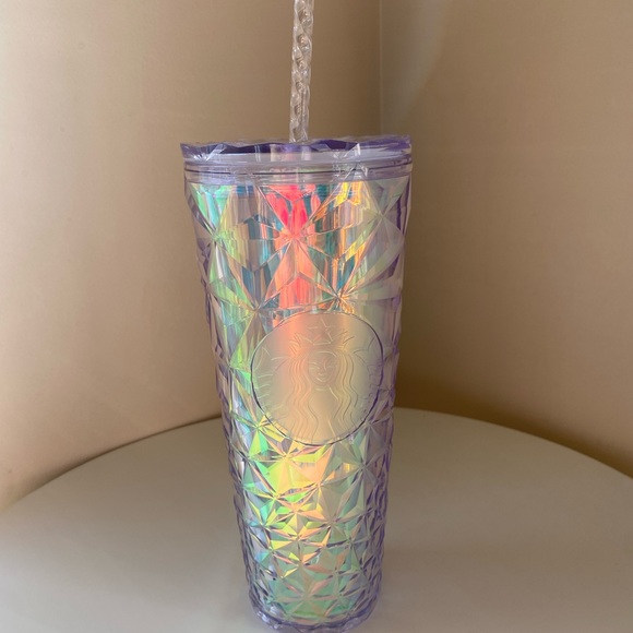 STARBUCKS 2023 Holiday Iridescent Winter White Cold Cup Tumbler, Venti 24oz. - Picture 4 of 12